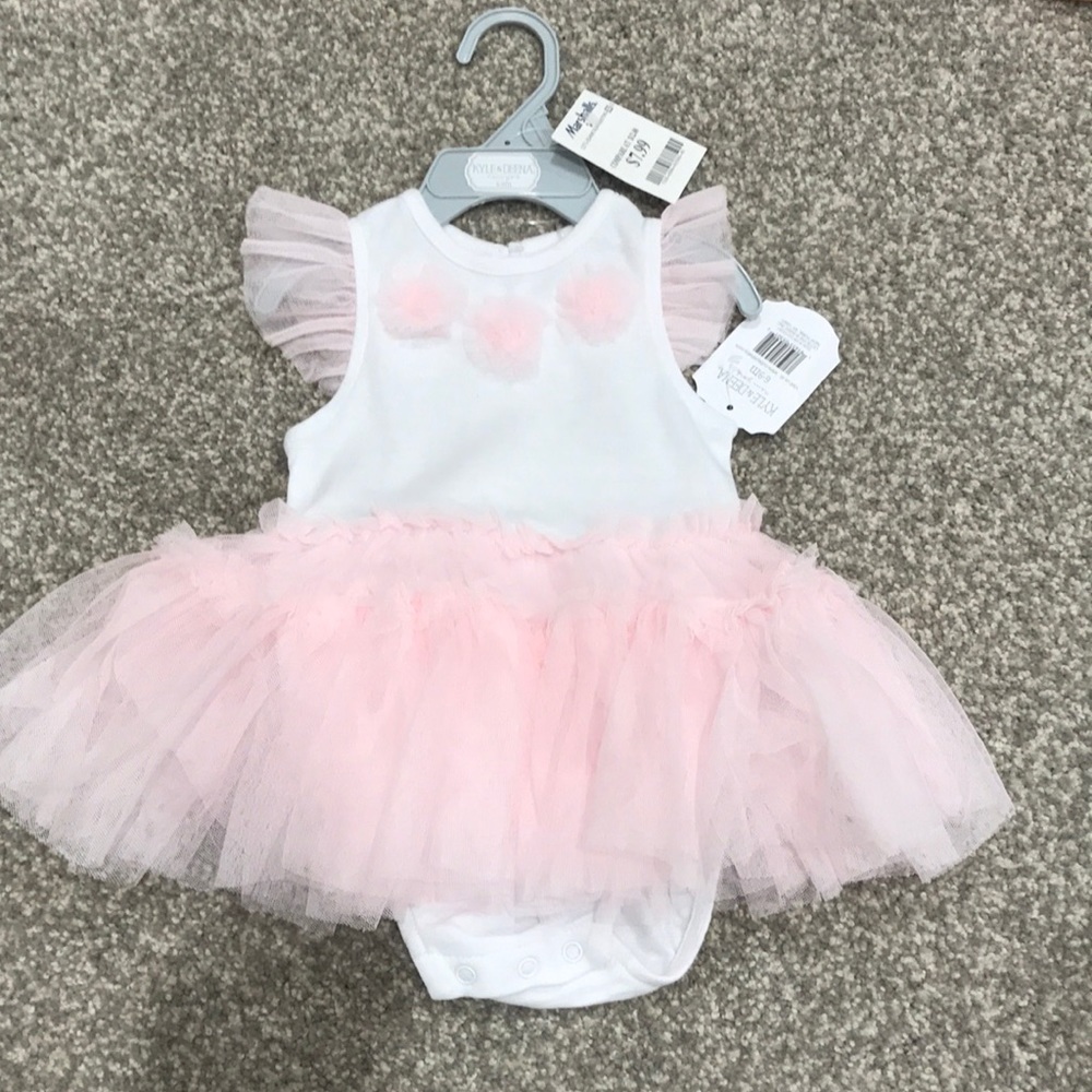 NWT Kyle & Deena bodysuit with skirt 6-9month